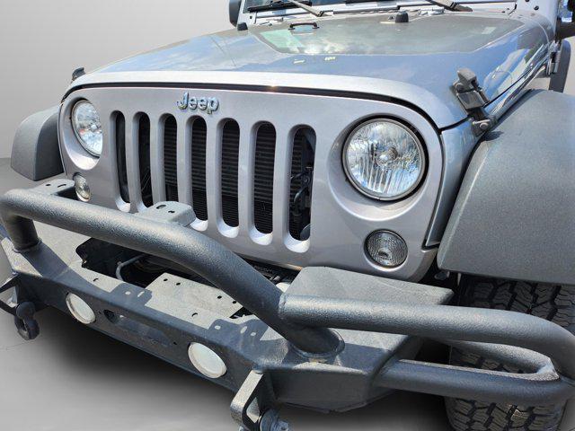 Photo of 2014 Billet Metallic Clearcoat Jeep Wrangler Unlimited