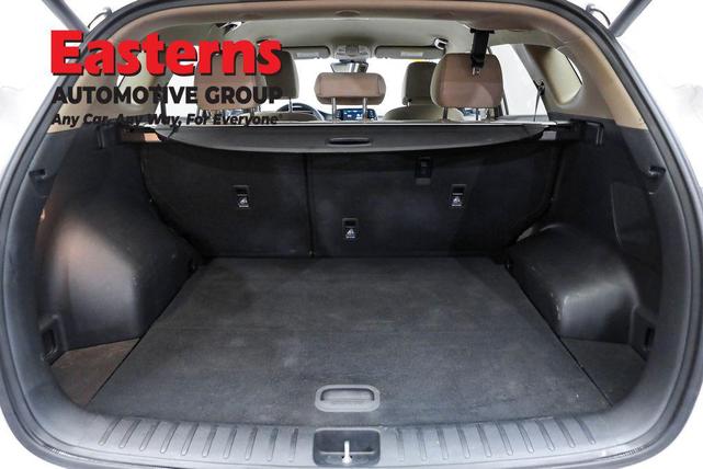 Photo of 2019 Dazzling White Hyundai TUCSON