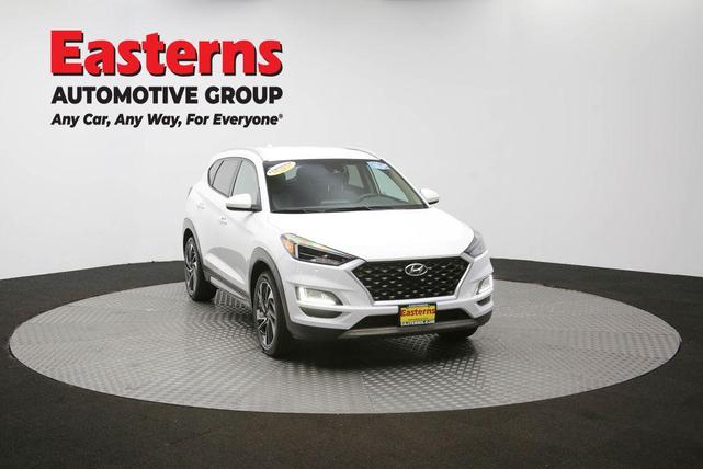 Photo of 2019 Dazzling White Hyundai TUCSON