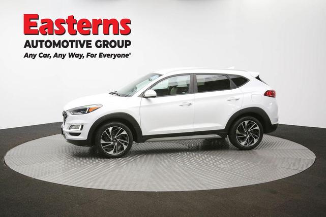 Photo of 2019 Dazzling White Hyundai TUCSON