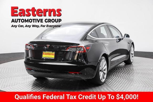 Photo of 2018 Black Tesla Model 3