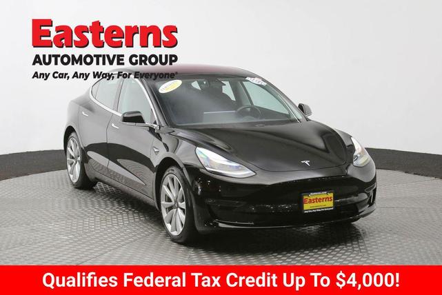 Photo of 2018 Black Tesla Model 3