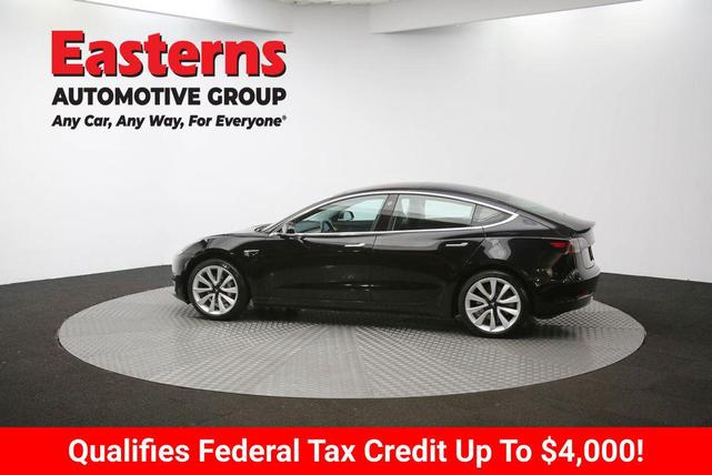 Photo of 2018 Black Tesla Model 3