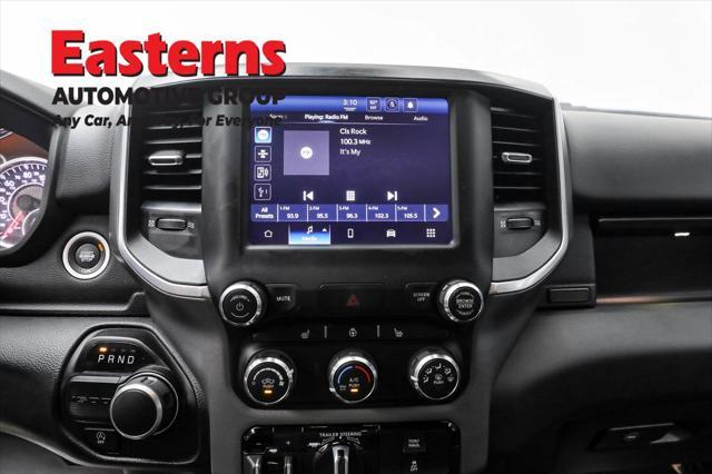 Photo of 2023 Diamond Black Crystal Pearlcoat RAM 1500