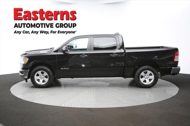 Photo of 2023 Diamond Black Crystal Pearlcoat RAM 1500