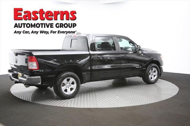 Photo of 2023 Diamond Black Crystal Pearlcoat RAM 1500