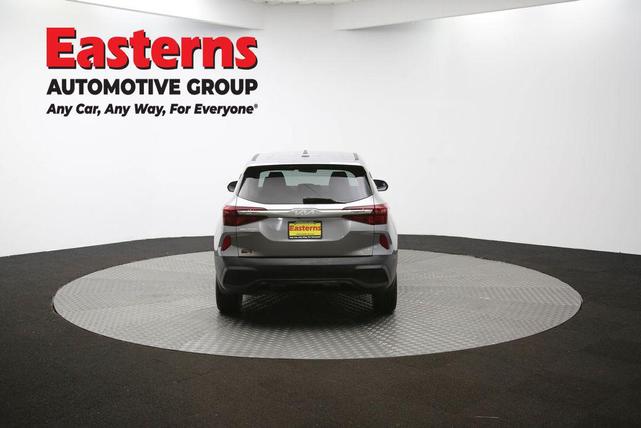 Photo of 2023 Steel Gray Kia Seltos