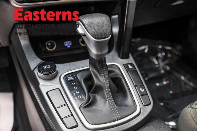 Photo of 2023 Steel Gray Kia Seltos