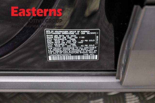 Photo of 2023 Deep Black Volkswagen ID.4