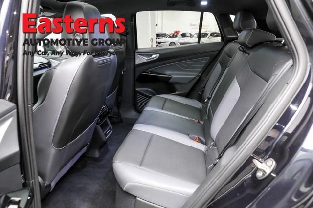 Photo of 2023 Deep Black Volkswagen ID.4