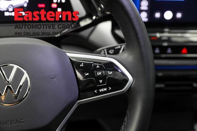 Photo of 2023 Deep Black Volkswagen ID.4