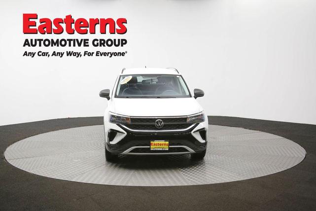 Photo of 2022 Pure White Volkswagen Taos