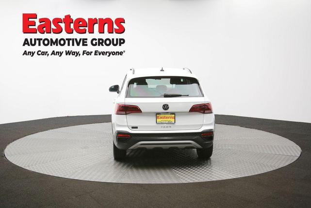 Photo of 2022 Pure White Volkswagen Taos