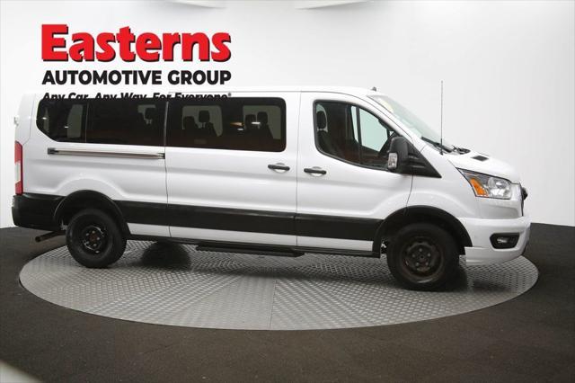 Photo of 2022 OXFORD WHITE Ford Transit-350