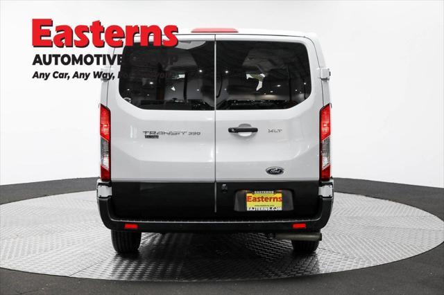 Photo of 2022 OXFORD WHITE Ford Transit-350