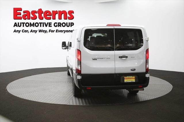 Photo of 2022 OXFORD WHITE Ford Transit-350