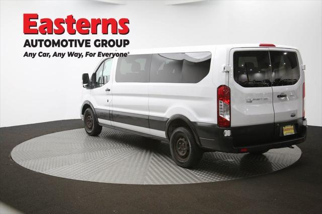 Photo of 2022 OXFORD WHITE Ford Transit-350