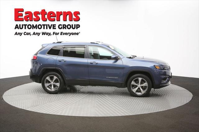 Photo of 2020 Slate Blue Pearlcoat Jeep Cherokee