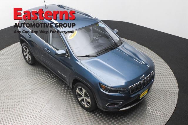 Photo of 2020 Slate Blue Pearlcoat Jeep Cherokee