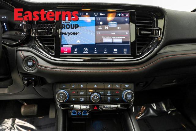 Photo of 2024 DB Black Clearcoat Dodge Durango