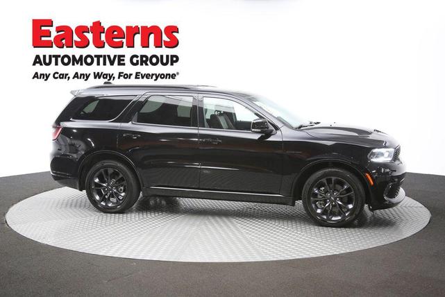 Photo of 2024 DB Black Clearcoat Dodge Durango