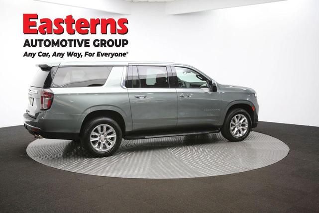 Photo of 2023 Silver Sage Metallic Chevrolet Suburban