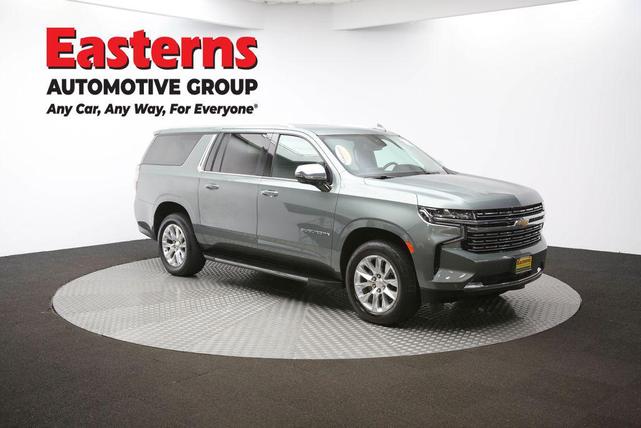Photo of 2023 Silver Sage Metallic Chevrolet Suburban