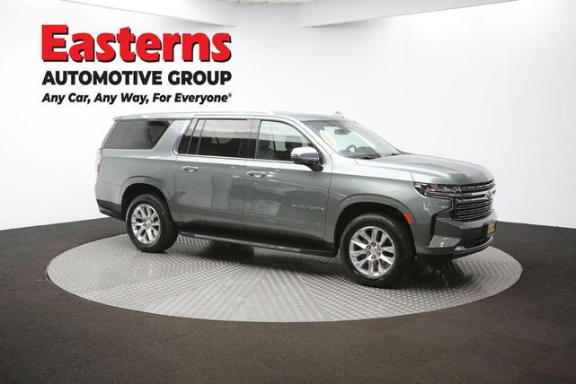 Photo of 2023 Silver Sage Metallic Chevrolet Suburban