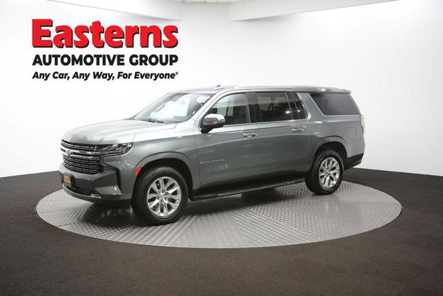 Photo of 2023 Silver Sage Metallic Chevrolet Suburban