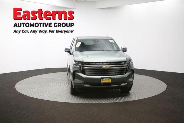 Photo of 2023 Silver Sage Metallic Chevrolet Suburban