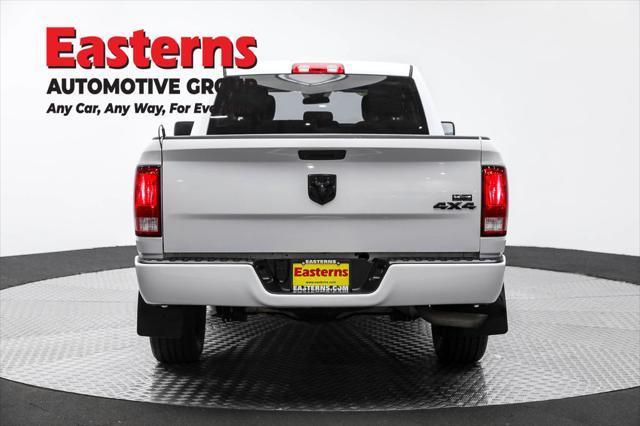 Photo of 2019 Bright White Clearcoat RAM 1500