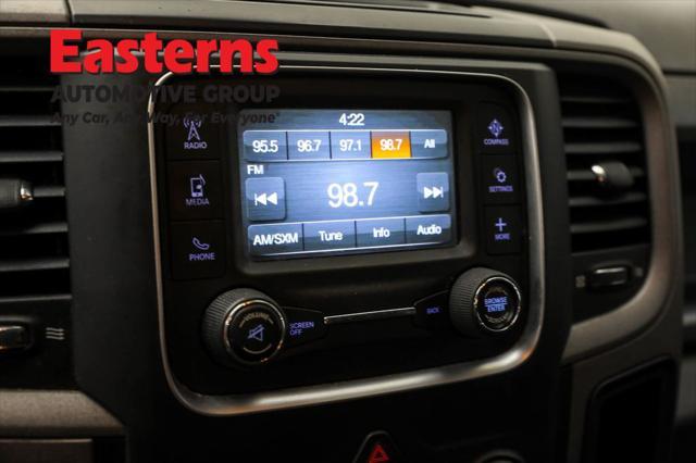 Photo of 2019 Bright White Clearcoat RAM 1500