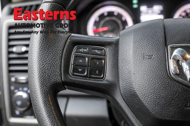 Photo of 2019 Bright White Clearcoat RAM 1500