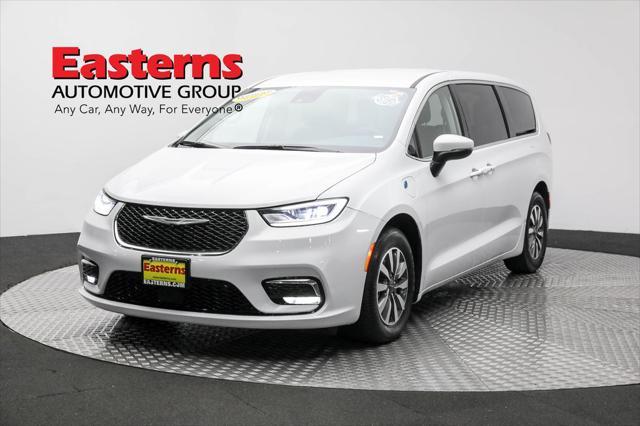 2023 Chrysler Pacifica Hybrid