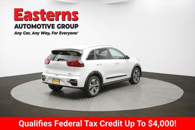 Photo of 2022 Snow White Pearl Kia Niro EV