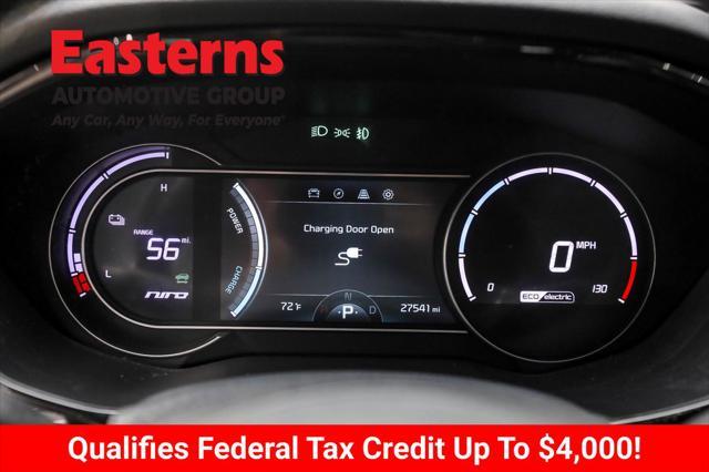 Photo of 2022 Snow White Pearl Kia Niro EV