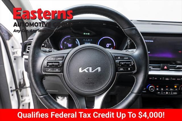 Photo of 2022 Snow White Pearl Kia Niro EV