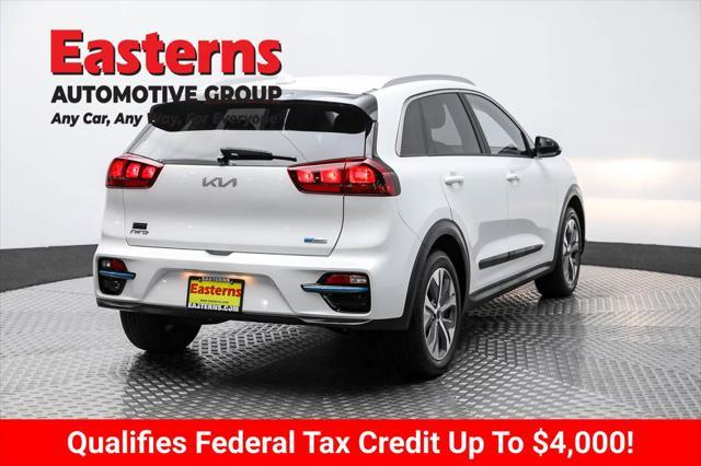 Photo of 2022 Snow White Pearl Kia Niro EV