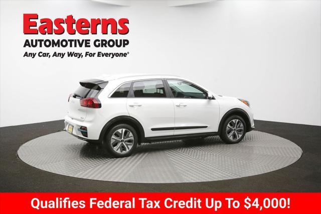 Photo of 2022 Snow White Pearl Kia Niro EV
