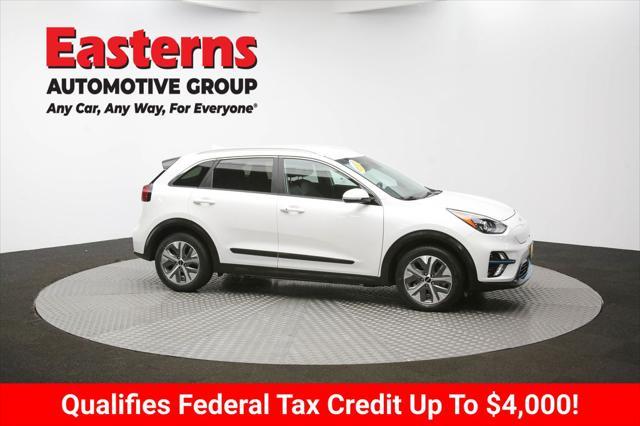 Photo of 2022 Snow White Pearl Kia Niro EV