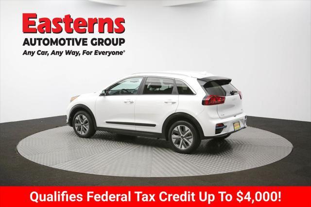Photo of 2022 Snow White Pearl Kia Niro EV