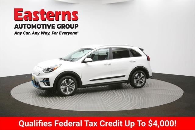 Photo of 2022 Snow White Pearl Kia Niro EV