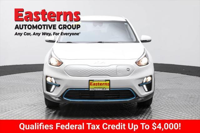 Photo of 2022 Snow White Pearl Kia Niro EV