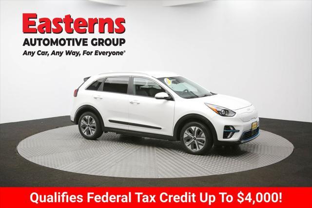 Photo of 2022 Snow White Pearl Kia Niro EV