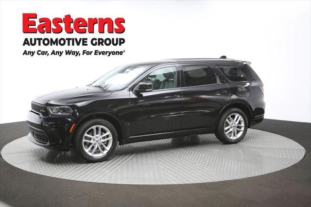 Photo of 2022 DB Black Clearcoat Dodge Durango