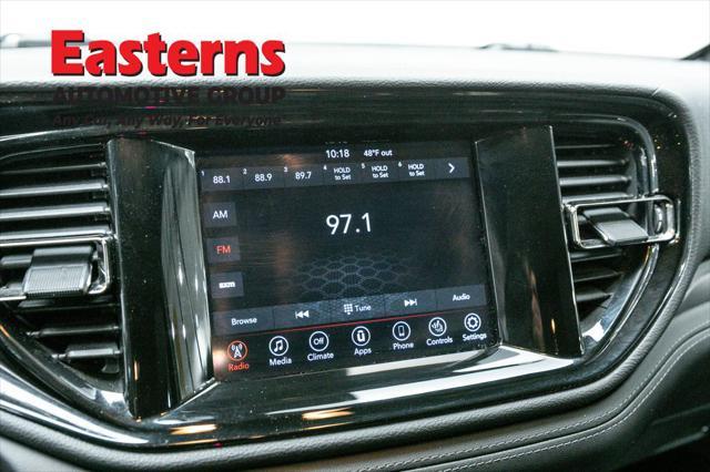 Photo of 2022 DB Black Clearcoat Dodge Durango