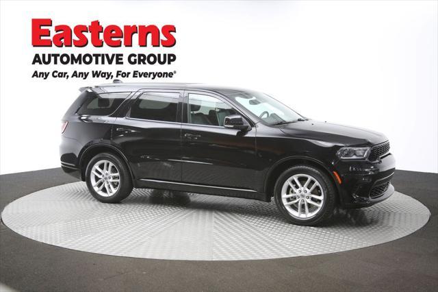 Photo of 2022 DB Black Clearcoat Dodge Durango