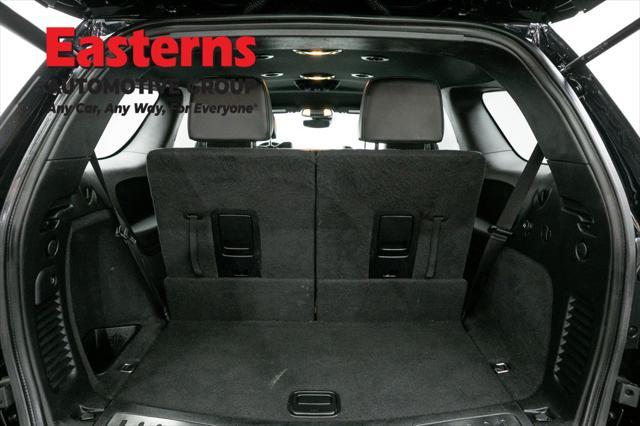 Photo of 2022 DB Black Clearcoat Dodge Durango