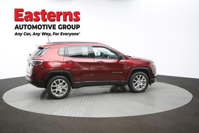 Photo of 2022 Velvet Red Pearlcoat Jeep Compass