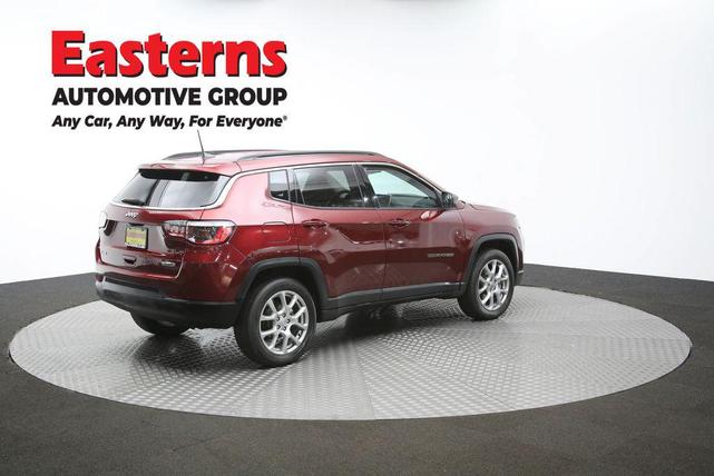 Photo of 2022 Velvet Red Pearlcoat Jeep Compass
